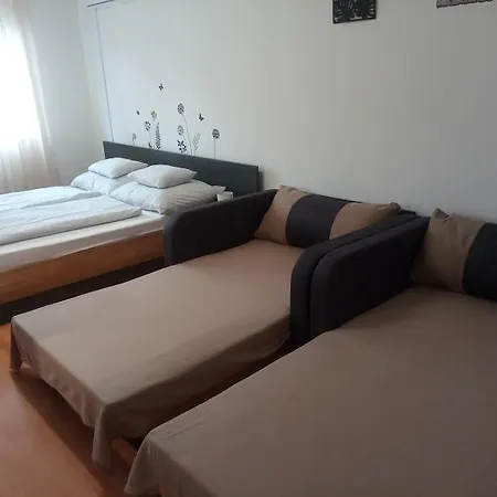 Merrelax Apartman